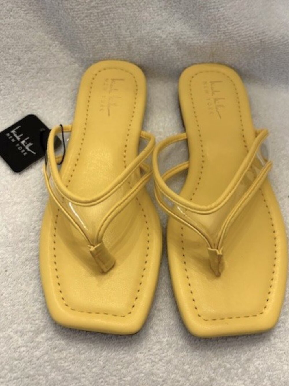 nicole miller new york slide on yellow flats NWT Size 7-1/2